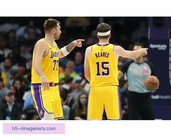 湖人遭遇四大打击 快船胜利背后隐忧 湖人遭遇四大打击 快船胜利背后隐忧