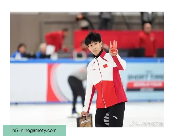 孙龙短道1500米膝伤离场憾